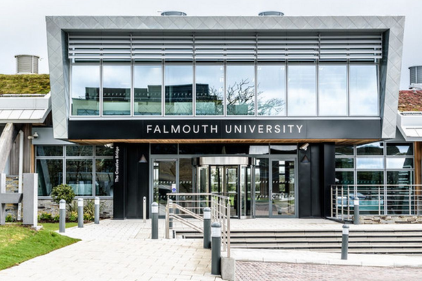Fallmouth University Nümayəndəsi Bakıda!!!