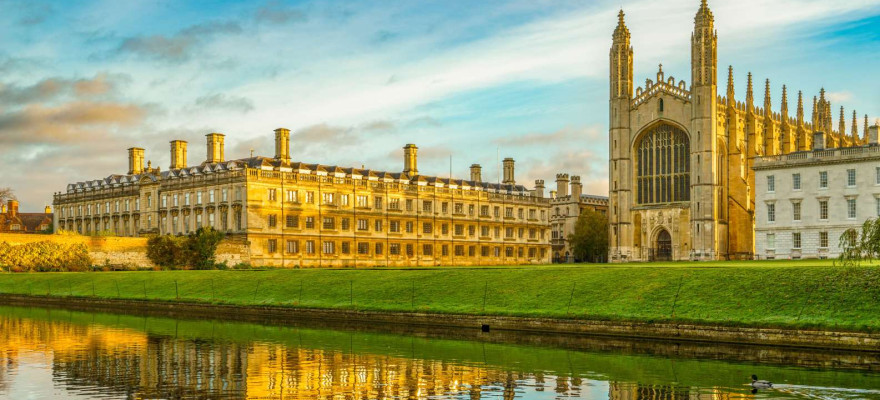 Summer Advanced Research Programme University of Cambridge kolleclərində keçirilir !